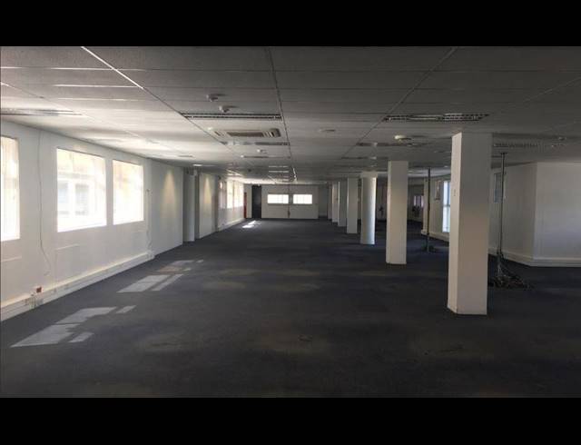 2,964M² OFFICE TO LET IN BELLVILLE CENTRAL
